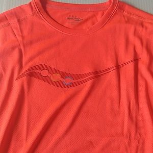 SAUCONY long sleeve shirt Medium